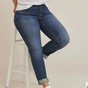 Torrid BOYFRIEND STRAIGHT VINTAGE STRETCH MID-RISE JEAN 24R
